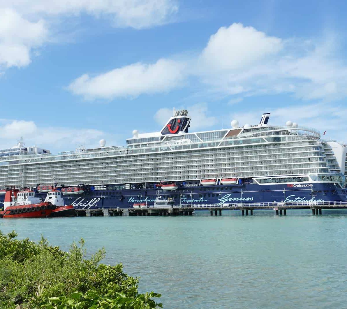 Karibik-Kracher mit All Inclusive: 16 Tage Balkonkabine für nur 1.549 Euro – New York (zweiter Tag), Port Canaveral / Orlando (Florida, USA), Miami (Florida, USA), San Juan (Puerto Rico), Charlotte Amalie (St. Thomas, US Jungferninseln), Basseterre (St. Kitts, St. Kitts und Nevis), Philipsburg (St. Maarten), Road Town (Tortola, UK Jungferninseln), Samaná (Dominikanische Republik)
